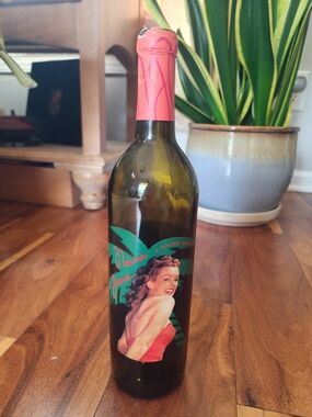Vintage 2002 Norma Jean / Marilyn Monroe Wine Bottle